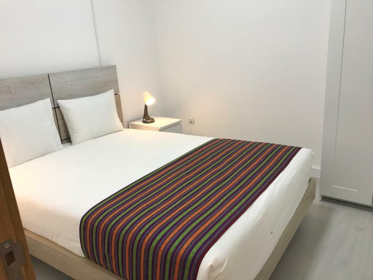 Charming Episode Hostel Lisbon Exterior photo