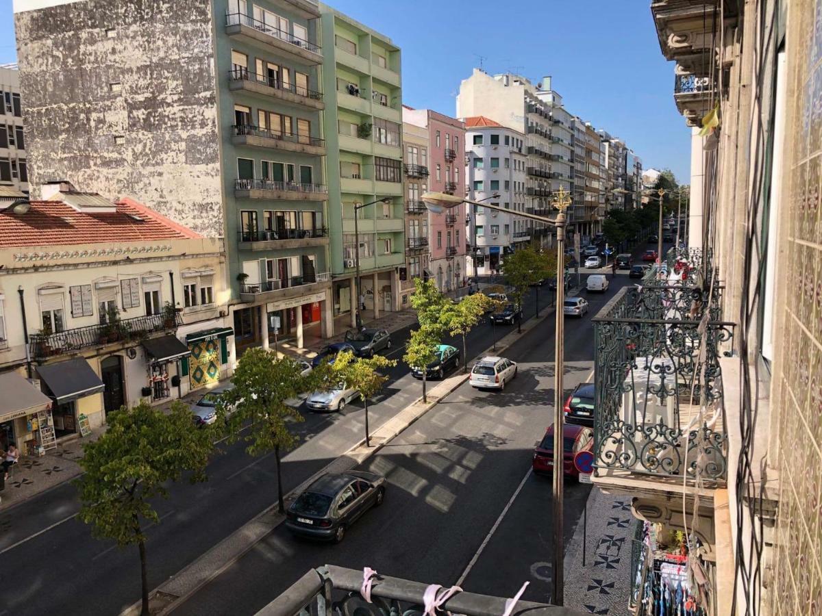 Charming Episode Hostel Lisbon Exterior photo